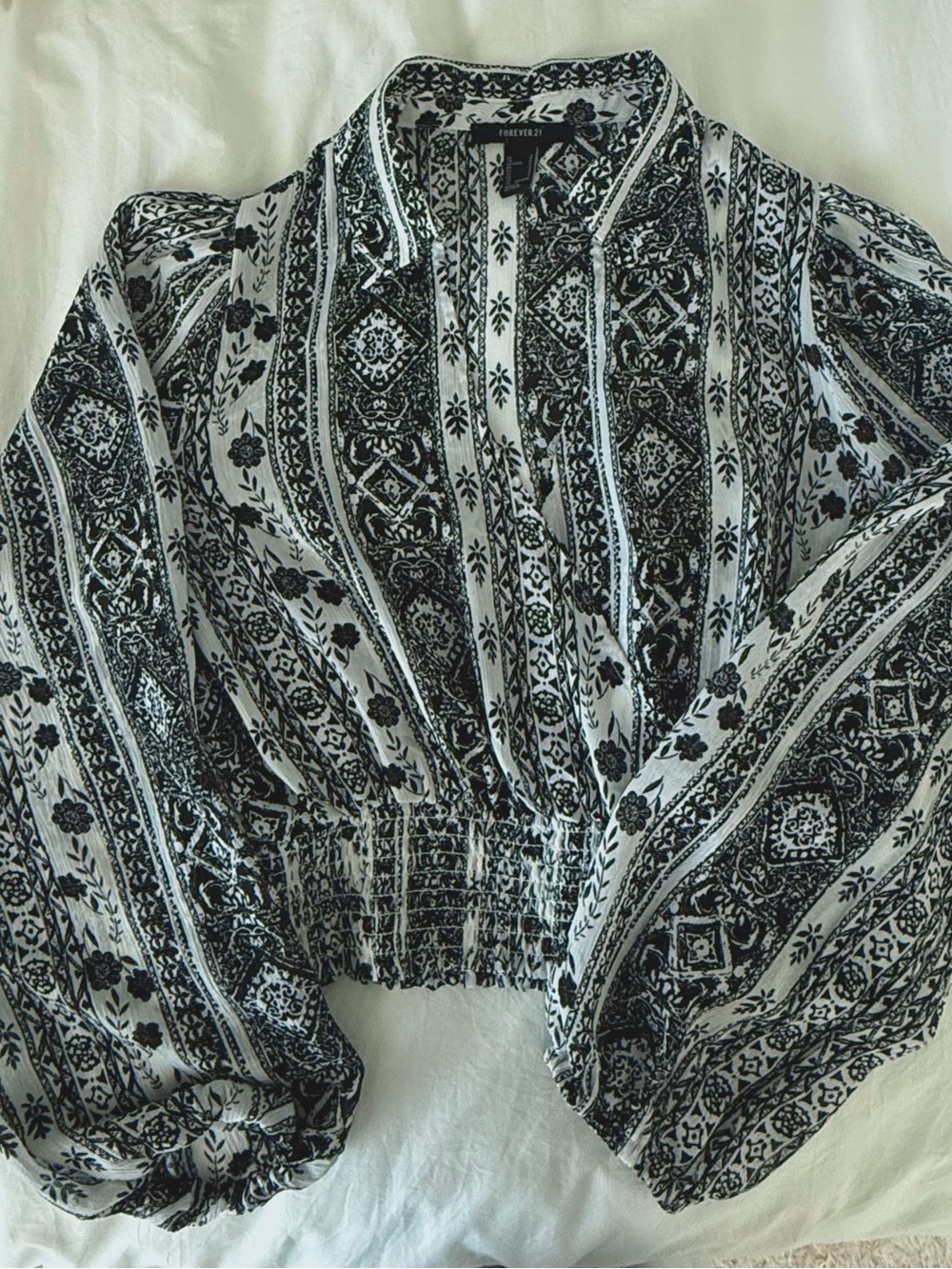 Forever 21 Black and White Printed Smocked Waist Button-Down